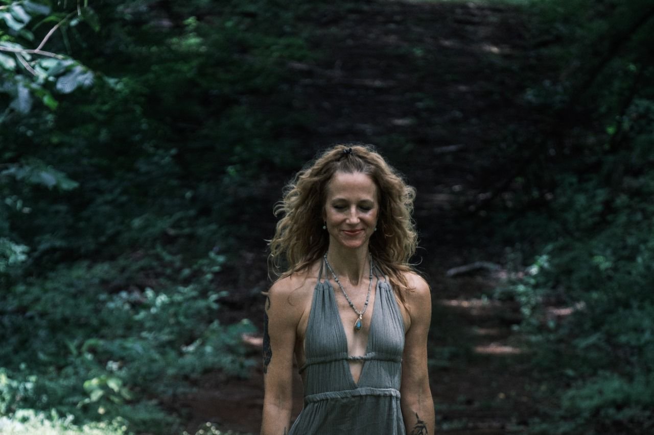 Mishy grounded in nature